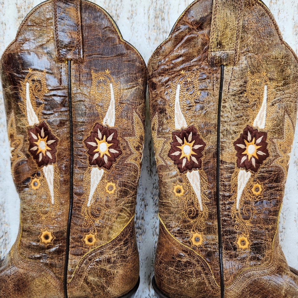 J.B. Dillon Distressed Leather Western Cowboy Boots Tan Floral | Women's Size 5B - Picture 8 of 12
